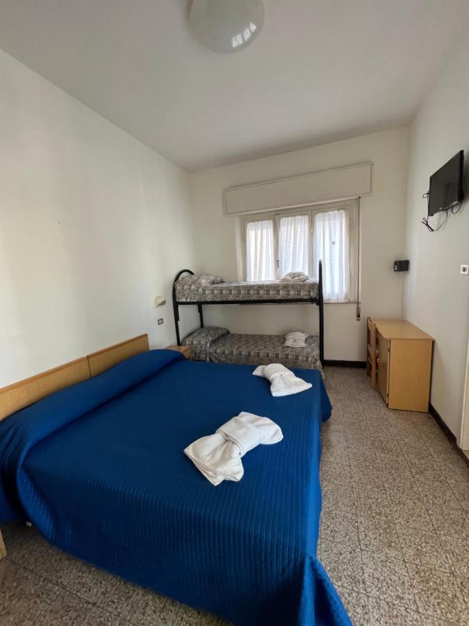 Mehari Hotel Rimini Buitenkant foto