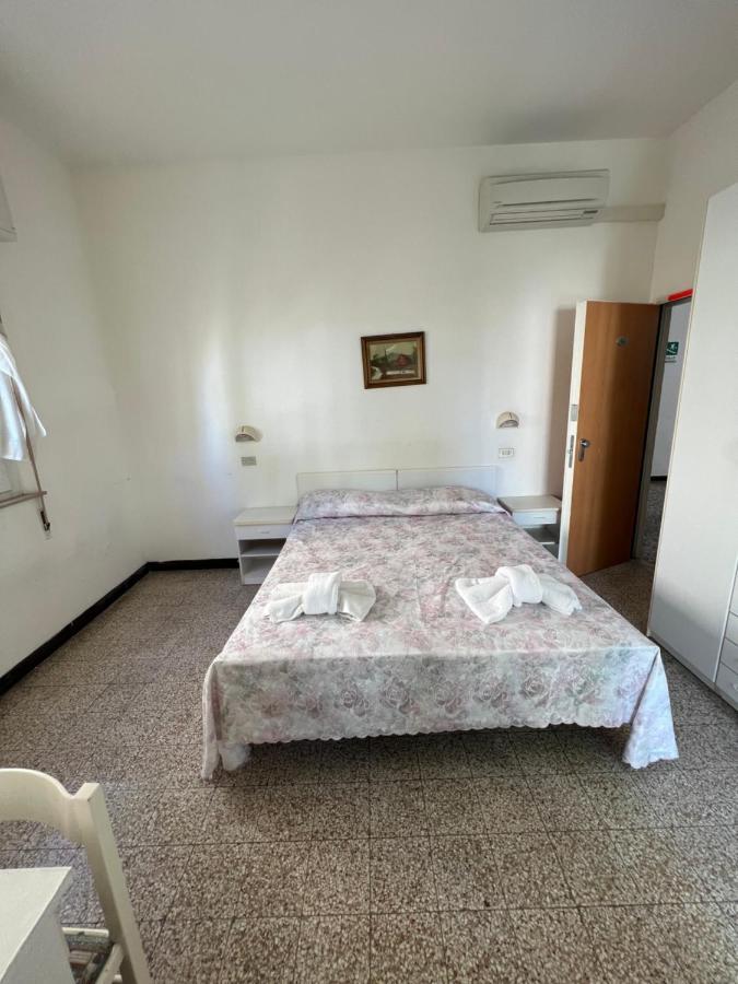 Mehari Hotel Rimini Buitenkant foto